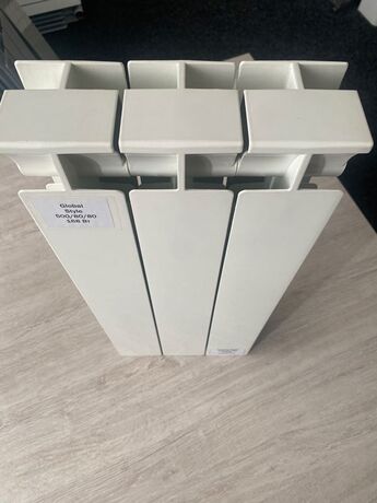 Біметалевий радіатор Global Style 500