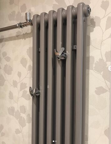 Вертикальный 2-хтрубный радиатор Purmo Delta Laserline