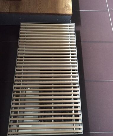 Hitte деревянная решетка для внутрипольного конвектора