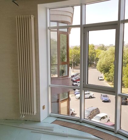 Вертикальный 3-хтрубный радиатор Purmo Delta Laserline