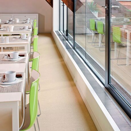 Jaga Micro Canal в подоконнике