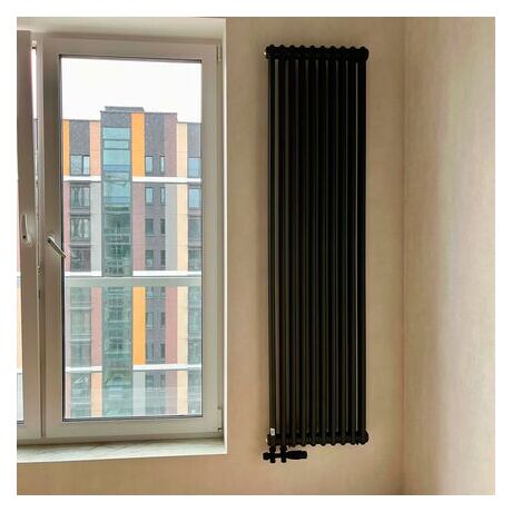 Вертикальний трубчатий радіатор DeLonghi Multicolumn чорний (3-хтрубний)