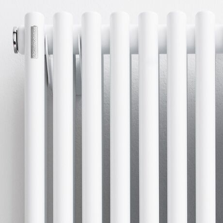 Горизонтальный трубчатый радиатор Antrax AV 25D