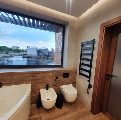 Genesis Aqua Bull Electric