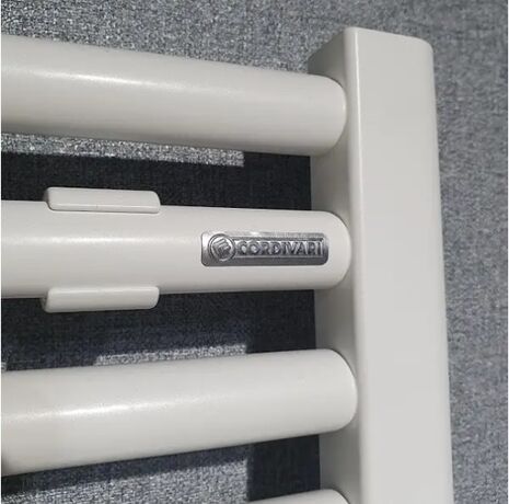 Электрический полотенцесушитель Cordivari ANNA белый