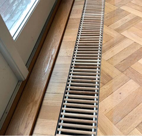 Jaga Clima Canal с деревянной решеткой