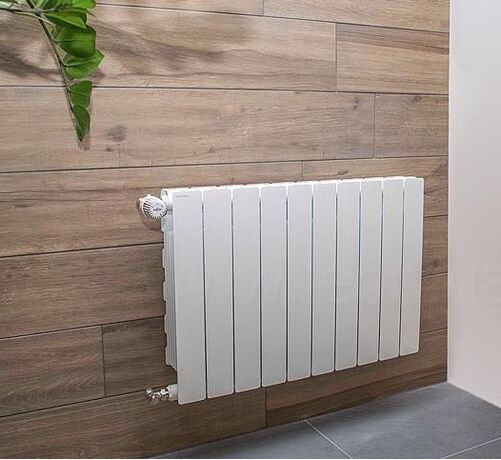 Алюмінієвий радіатор Fondital BLITZ білий