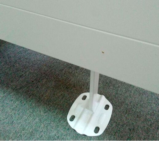 Ніжка Кермі 200