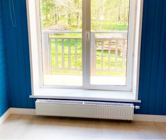 Низкий радиатор Kermi Profil 200 (нижнее подключение)