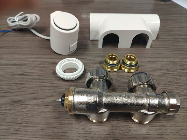 Oventrop Multiblock Servoprivod White комплект