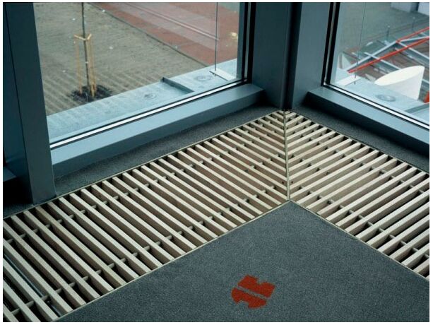 Угловые внутрипольные конвекторы