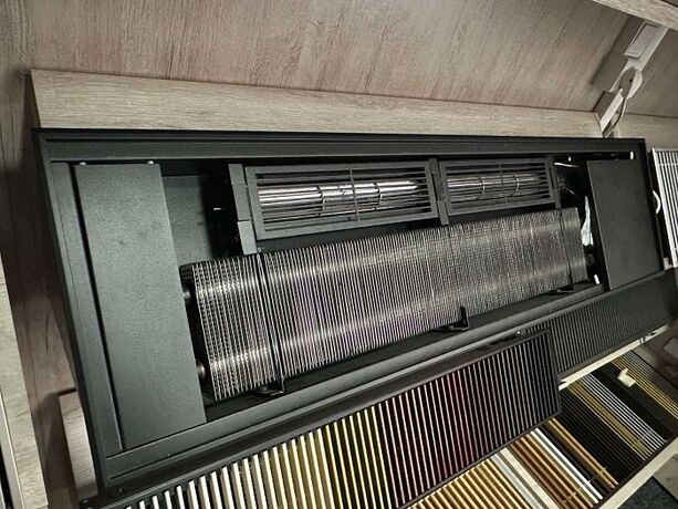 Carrera МV - внутрипольный конвектор с маленькой глубиной