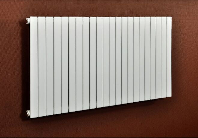 Горизонтальный трубчатый радиатор Betatherm Blende Double