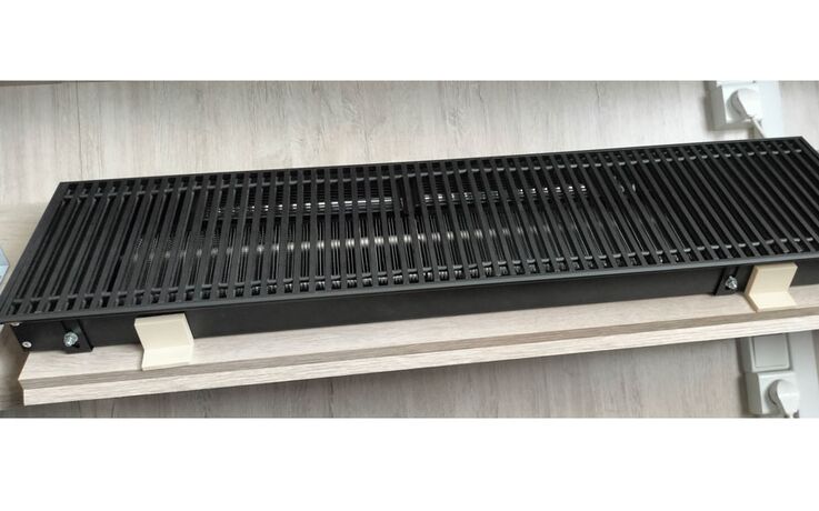 Конвектор внутрип. MV (Black) Carrera